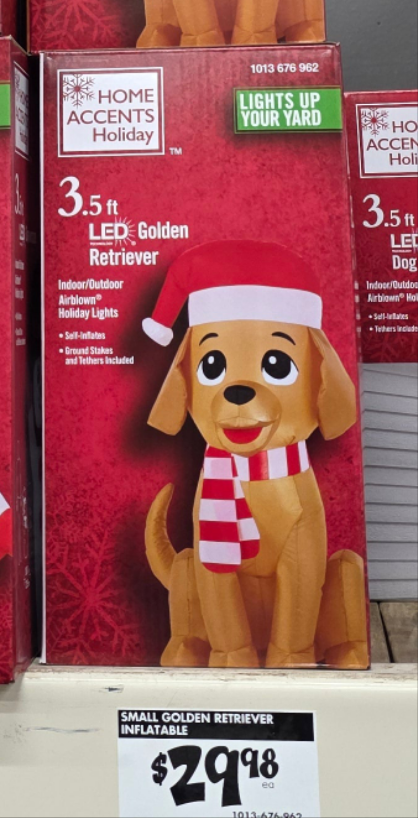 3.5 ft LED Golden Retriever