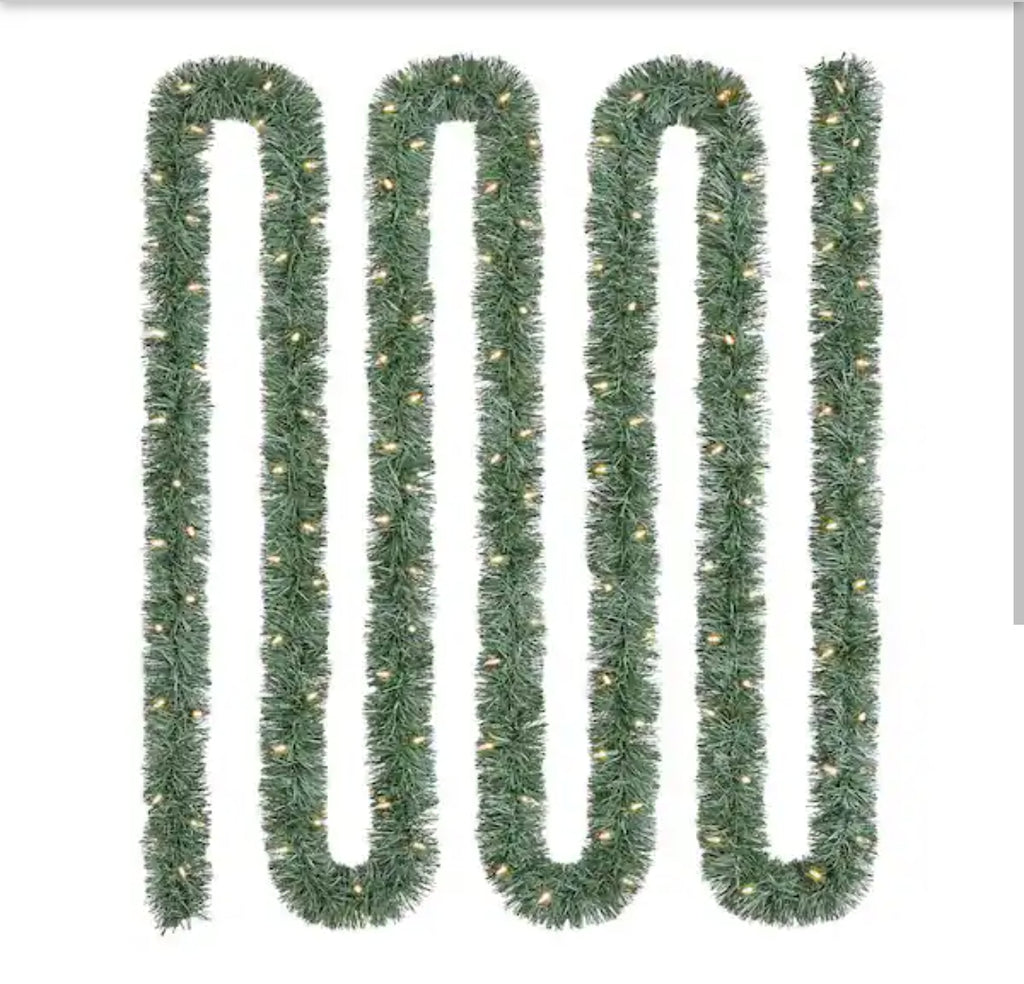 25 ft. LED Pre-Lit Roping Artificial Garland