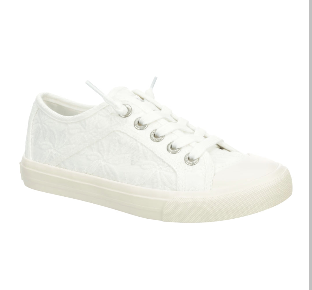 WOMENS MYSTICAL SLIP ON SNEAKER