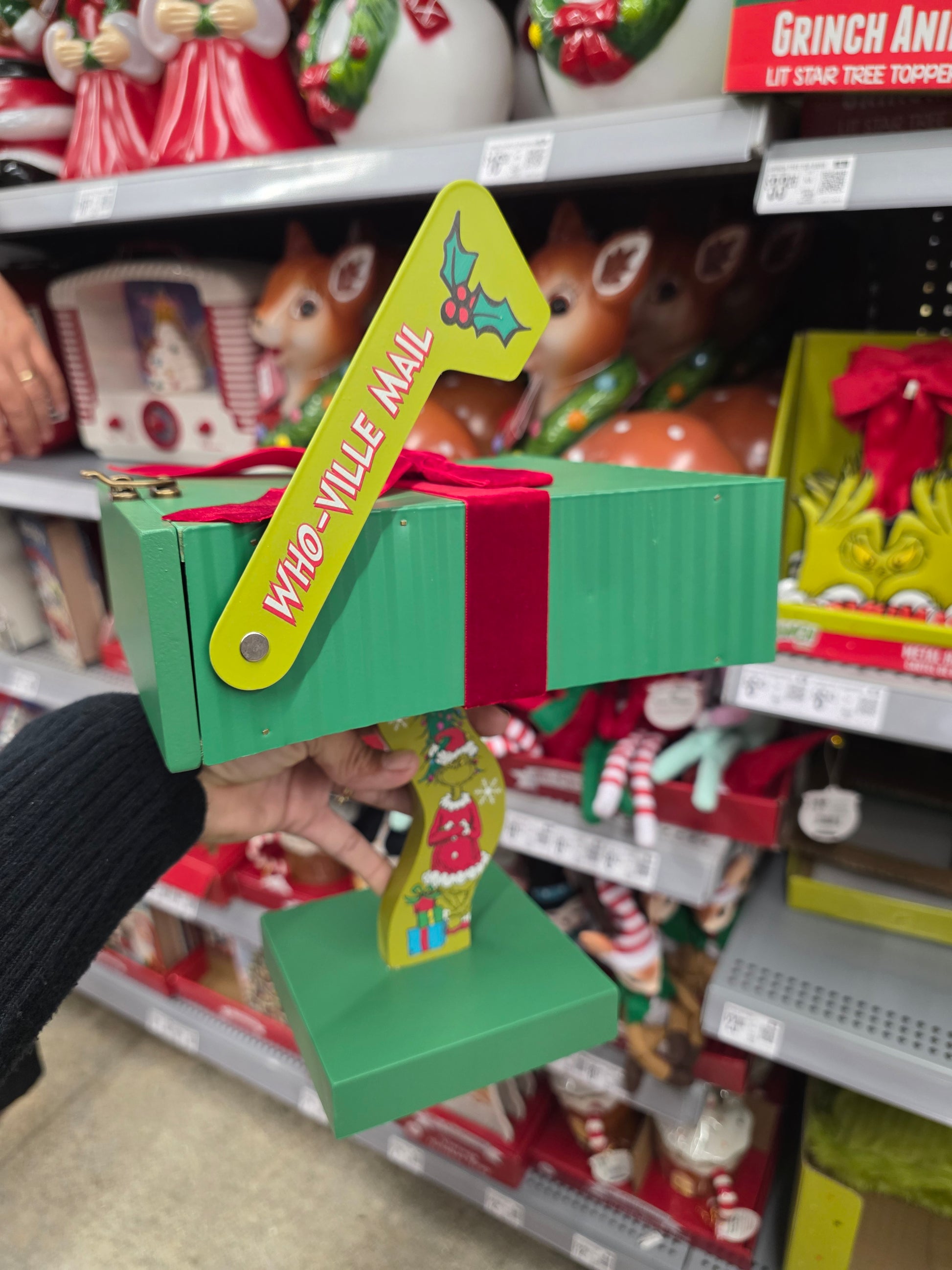 The Grinch Whoville Novelty Mailbox, Green, 9.2" Tall,