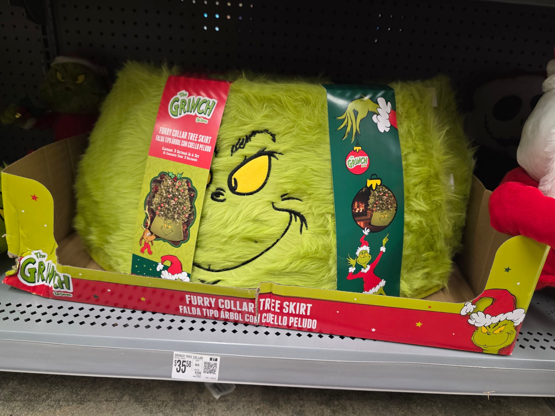 Dr. Seuss' How The Grinch Stole Christmas™ Green Fuzzy Tree Skirt Collar