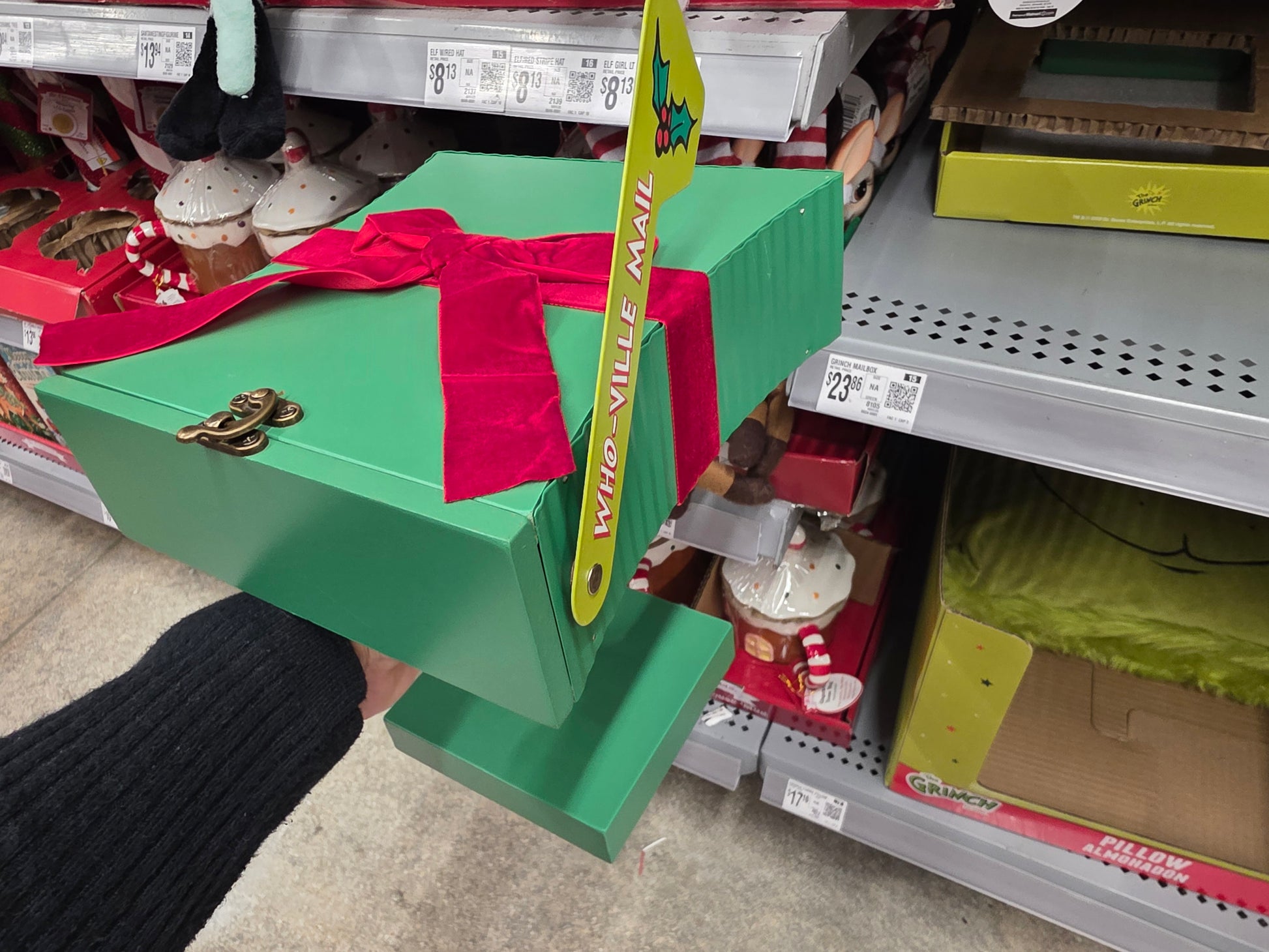 The Grinch Whoville Novelty Mailbox, Green, 9.2" Tall,